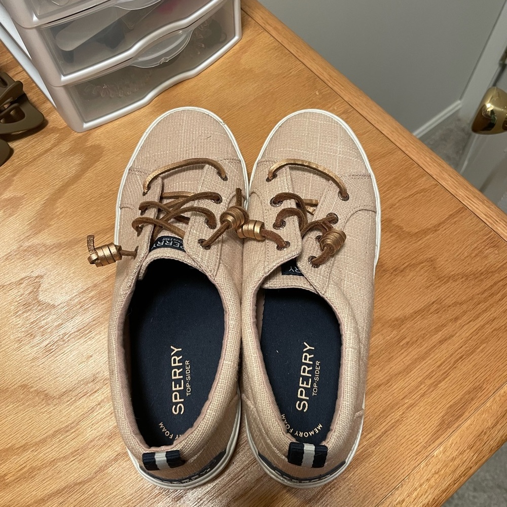 Women’s Sperry slip on sneaker